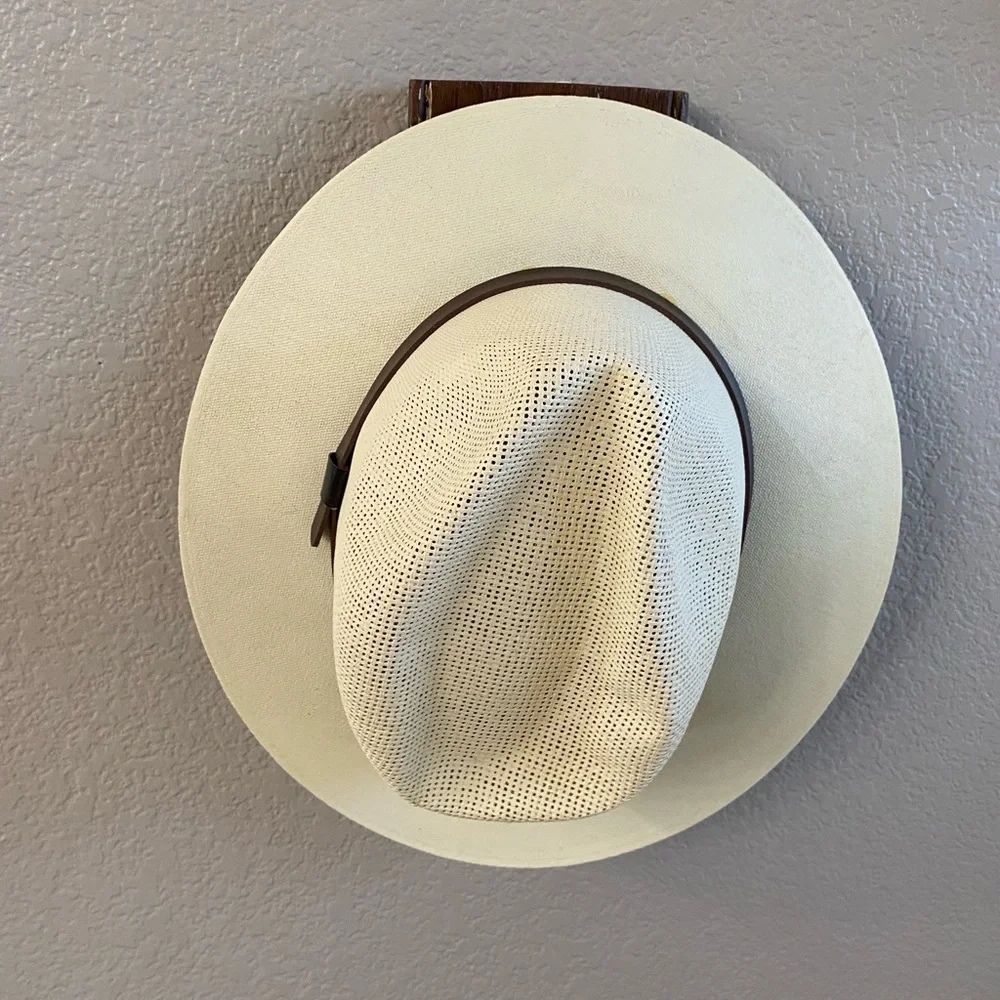 Straw and faux leather fedora